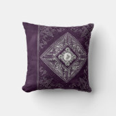 オペ華美ルンス |紫と銀の宝石が輝く クッション (正面)