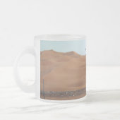 オマーンの砂漠 フロストグラスマグカップ (左)