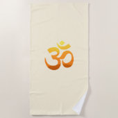 オムマントラ金ゴールドサンメディテーションヨガイエローオレンジ ビーチタオル (正面)