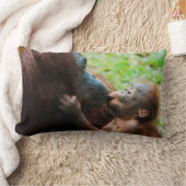 オランウータン母とベビー ランバークッション (ブランケット)