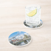 オランダで木製の橋を持ち上げるオランダ コースター (側面)