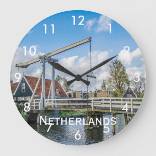オランダで木製の橋を持ち上げるオランダ ラージ壁時計
