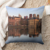 オランダのハーグのスカイライン クッション (ブランケット)