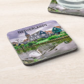 オランダのマークェン村 コースター (左側)