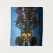 オランダの黄昏時のチーズファームハウス タペストリー (正面)