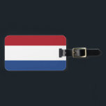 オランダフラグ ラゲッジタグ<br><div class="desc">オランダフラグは、水平トリバンドです。旗の色は青、赤、白。オランダフラグの割合は2:3。1572年にオランダ旗が採用された。現在のフラグデザインは1572年。現在のオランダ旗デザインは1937年。</div>
