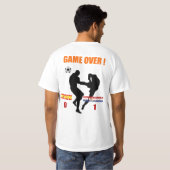 オランダ上のゲーム1スペイン0のおもしろいな風刺 Tシャツ (裏面フル)