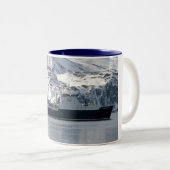 オランダ港のトロール船を採取するKodiak企業 ツートーンマグカップ (正面右)