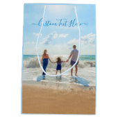 オリジナルの写真とテキストでギフトバッグをカスタマイズ ミディアムペーパーバッグ (裏面)