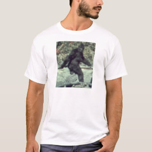 オリジナルの1967年のビッグフットのサスカッチの写真 Tシャツ