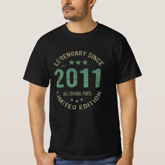 オリジナルは2011年から ヴィンテージ レジェンド 誕生日ギフト Tシャツ (正面)