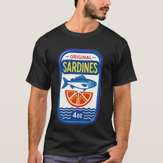 オリジナルイワシ ビンテージ調の魚ラベルアート Tシャツ (正面)