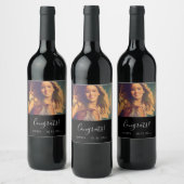 オリジナルフォトスクリプトテキストおめでとうパーティーブラック ワインラベル (ボトル)