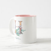 オリジナルフラワーのHイニシャル ウォーターカラーの葉と花のモノグラム ツートーンマグカップ (正面左)