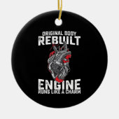 オリジナル体がエンジン走をチャームのように再構築 セラミックオーナメント (正面)