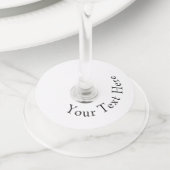 ラウンドワイングラスタグ, シグネチャーマット (クローズアップ)