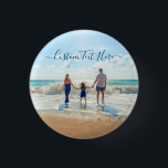 オリジナル写真ボタンにカスタムテキストを入れて 缶バッジ<br><div class="desc">カスタム写真とテキストボタン - ユニークなあなただけのデザイン - 家族/友達や個人のボタン写真ギフト - あなたのテキストと写真を追加 - フォント/サイズ/色を選択 - カスタマイゼーションツールで要素をリサイズして移動 ! 幸運を - 幸せになってね :) by MIGNED</div>