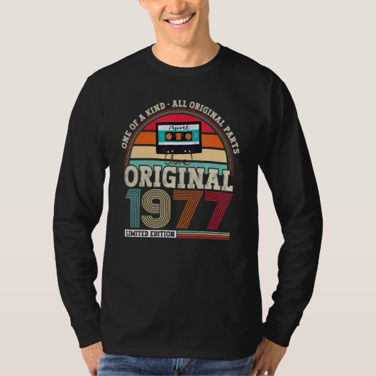 オリジナル1977 45番目の誕生日誕生日男性へと Tシャツ (正面)
