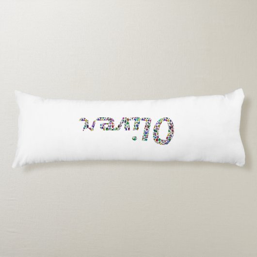 オリバーはっきりしたタイポグラフィと数々のカラーストーン ボディピロー (正面)