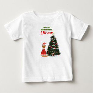 オリバーはクリスマスツリーでサンタの服を着た ベビーTシャツ