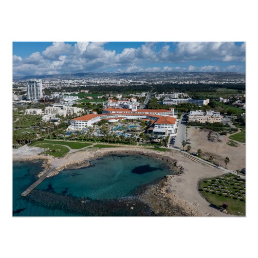 オリンピックラグーンリゾートパホス ポスター (正面)