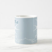 オリーブの枝飛んでいるに鳥を乗せる コーヒーマグカップ (中央)