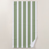 オリーブグリーンと白ストライプの色 ビーチタオル (正面)