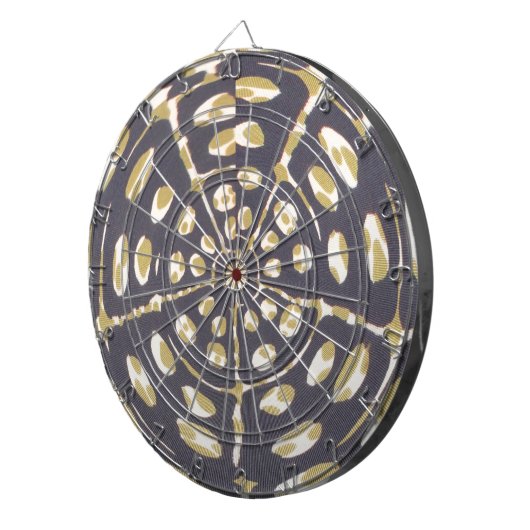 オリーブグリーンのポルカドット放射パターンアートプリント ダーツボード (正面右)