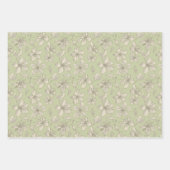 オリーブグリーンの花を投げる – シームレスなパターン。 ラッピングペーパーシート (正面)