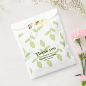 オリーブモダングリーンボホフローラ結婚式の引き出物バッグ フェイバーバッグ (封をした状態)