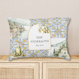 オリーブ地中海のイエローブルーのタイルパターン アクセントクッション