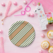 オリーブ緑と白5色のタンストライプ付きパターン ペーパープレート (パーティー)