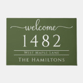 オリーブ緑の家族の名前のアドパーソナライズされたレス ドアマット (正面)