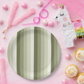 オリーブ緑の影のストライプ ペーパープレート (パーティー)