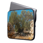 オリーブ・ガーデン・オブ・ラン ラップトップスリーブ (正面左)