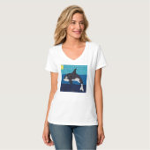 オルカ（白） - レディースVネックTシャツ Tシャツ (正面フル)