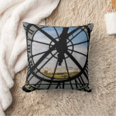 オルセー美術館の巨大なガラス時計 - パリ クッション (ブランケット)