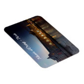 オルセー美術館の昼から夜への移り変わり - パリ マグネット (右側)