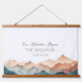 オルタナ結婚ーズゲストブックウォーターカラーマウンテン 吊り下げ型タペストリー (正面)