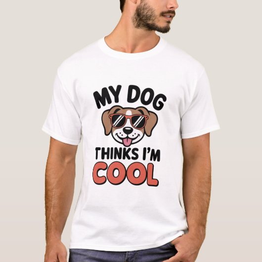 オレってカッコイイ?って聞いてくる犬のTシャツ Tシャツ (正面)