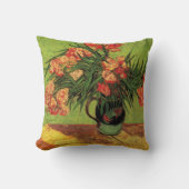 オレアンダースと書籍の花瓶ビンセント・ヴァン・ゴッホ クッション (正面)