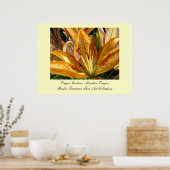 オレゴンのガーデンズシルバートンゴールデンリリーの花 ポスター (キッチン)