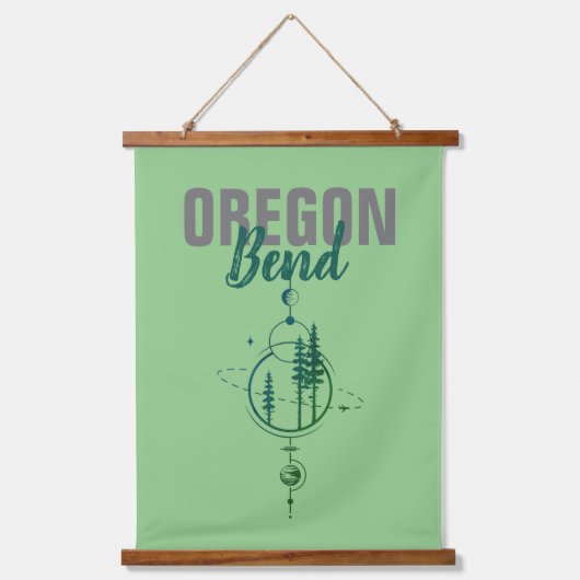 オレゴンの幾何学的な惑星と木を曲げる 吊り下げ型タペストリー (正面)