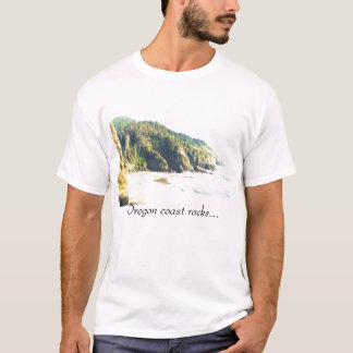 オレゴンの海岸の石… Tシャツ