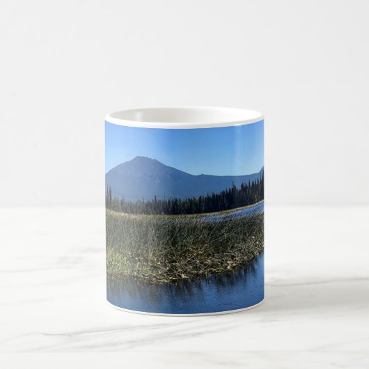 オレゴン州の夏のホズマー湖 コーヒーマグカップ (中央)
