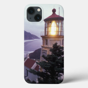 オレゴン州の海岸のヘセタでの霧の1日 iPhone 13ケース