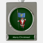 オレゴン州の看板のあるサンタクロース シルバープレートバナーオーナメント (正面)