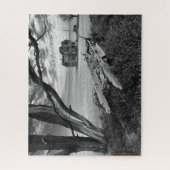 オレゴン州の農村部にある放棄された古い農家 ジグソーパズル (縦)