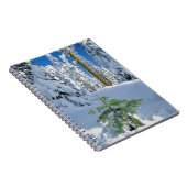 オレゴン州の雪に覆われた森 ノートブック (右側)