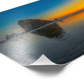 オレゴン州カノンビーチのハイスタック・ロックでの夕日 フォトプリント            (角)